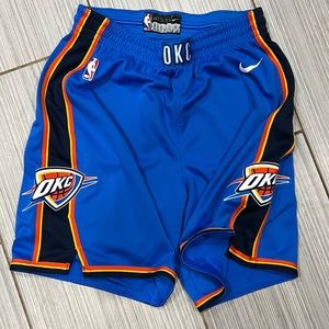 LIGHTLY WORN NBA Oklahoma City Thunder shorts size XL